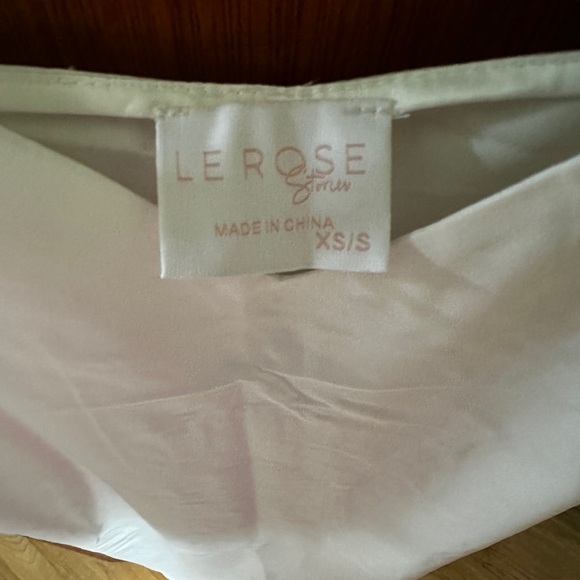 COPY - Le Rose Maya Robe - Picture 5 of 8